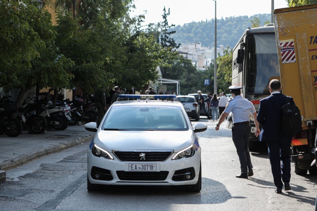 Κολωνός: Στον ανακριτή οι τρεις συλληφθέντες για τον βιασμό της 12χρονης – Έρχονται νέες συλλή