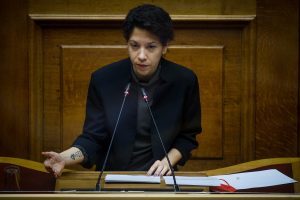 ΜέΡα25: Ανεξαρτητοποιήθηκε η βουλευτής Φωτεινή Μπακαδήμα