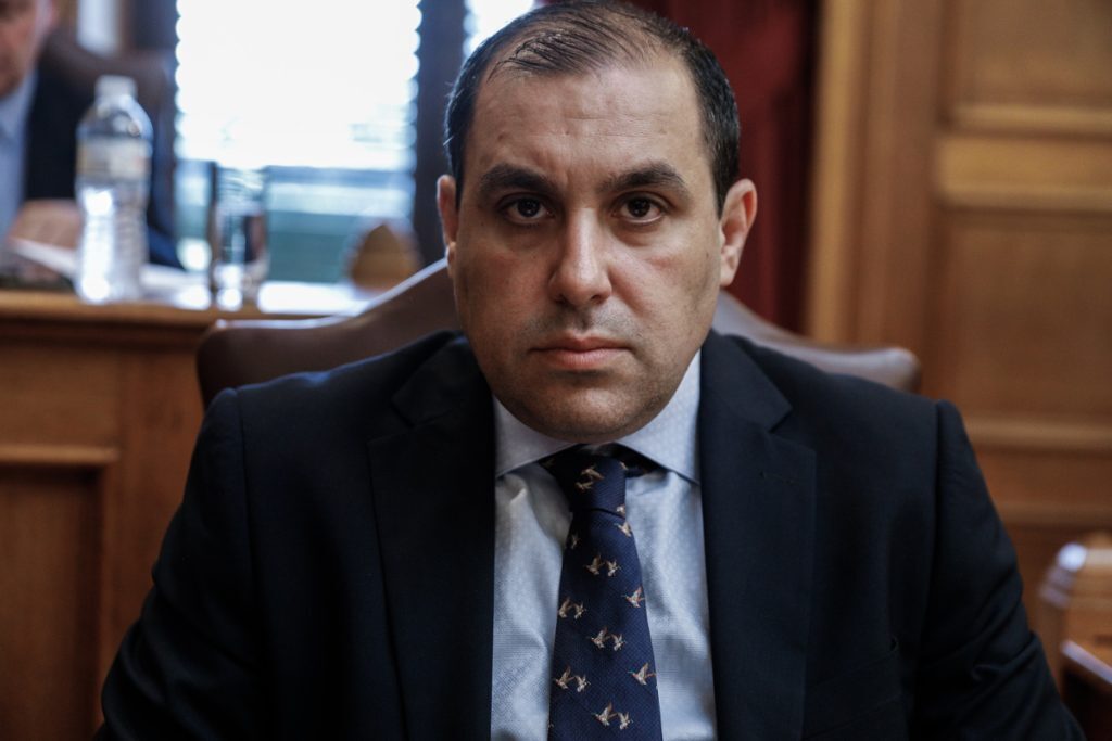 Νέα Κυβέρνηση – Κώστας Κατσαφάδος: Ποιος είναι ο νέος Υφυπουργός Προστασίας του Πολίτη