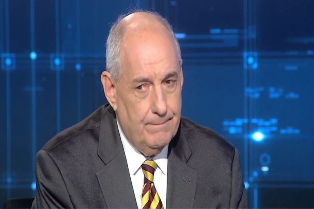 Τέρενς Κουίκ: Λύγισε ο δημοσιογράφος on air – «Δεν χάρηκα κανένα μου παιδί γιατί είχα παντρευτεί τη δουλειά μου»