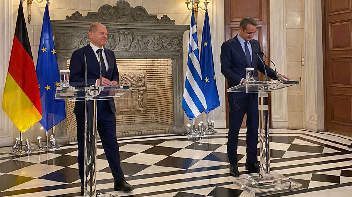 Μητσοτάκης: Η παροιμία που είπε στον Σολτς στα γερμανικά