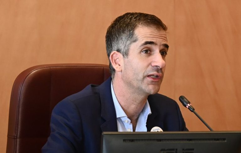 Κώστας Μπακογιάννης: «Η παροχή φροντίδας πιο πολύτιμη από ποτέ» – Στην υπηρεσία των δημοτών το
