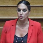 Νόνη Δούνια: «Ο Κώστας Τσουρός δεν μου πρότεινε να τον ακολουθήσω στον ΣΚΑΪ»