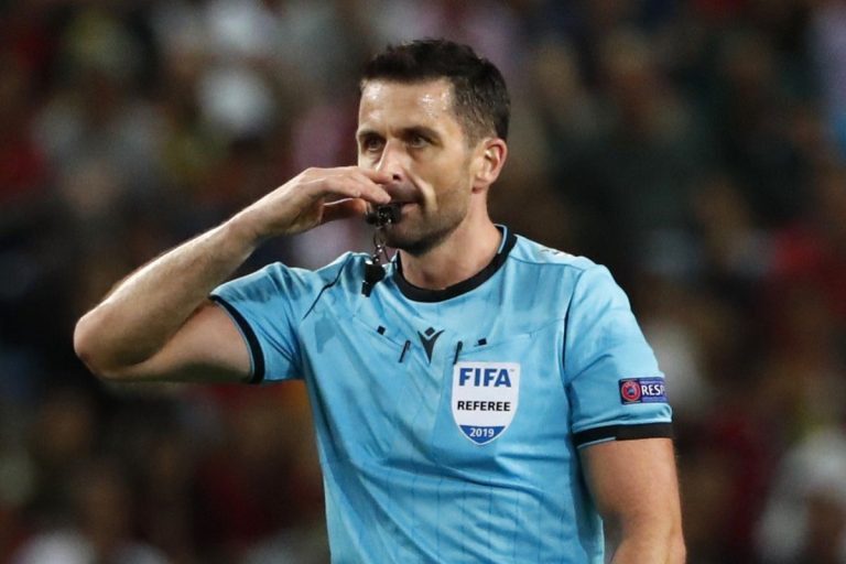 Super League: Ο Στεφάνσκι διαιτητής στο ΑΕΚ – ΠΑΟΚ – Ποιοι θα σφυρίξουν στα άλλα ματς