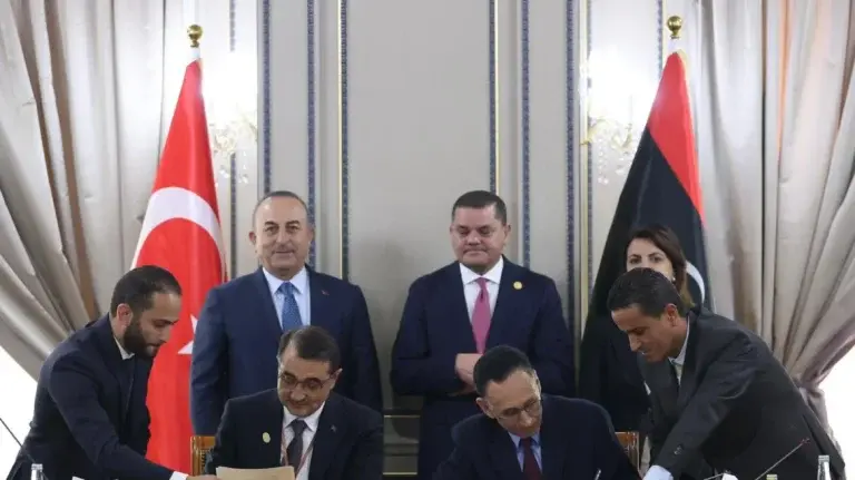 Λιβύη: Τα οκτώ χαμένα χρόνια και η μάχη για την ανατροπή