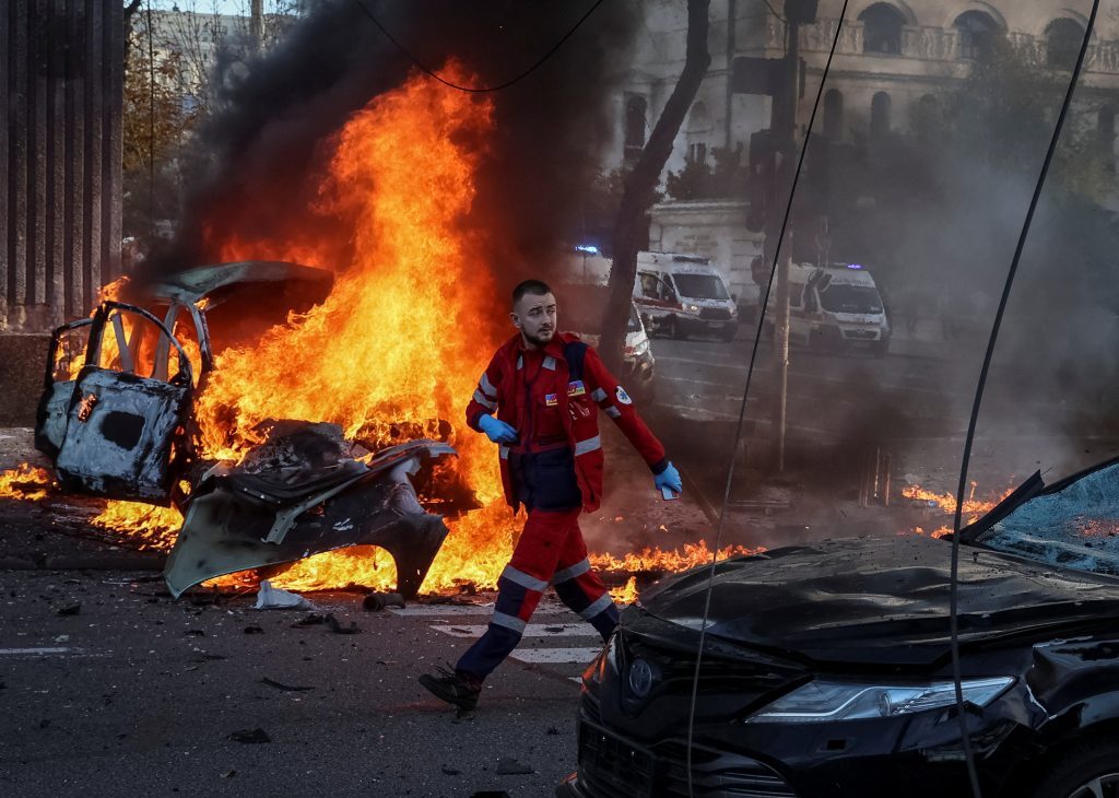 Ουκρανία: Εισαγγελείς ερευνούν τις ρωσικές πυραυλικές επιθέσεις ως «εγκλήματα πολέμου»