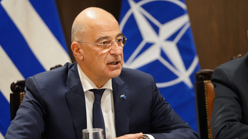 Στο Βουκουρέστι ο Νίκος Δένδιας για τη Σύνοδο ΥΠΕΞ του ΝΑΤΟ