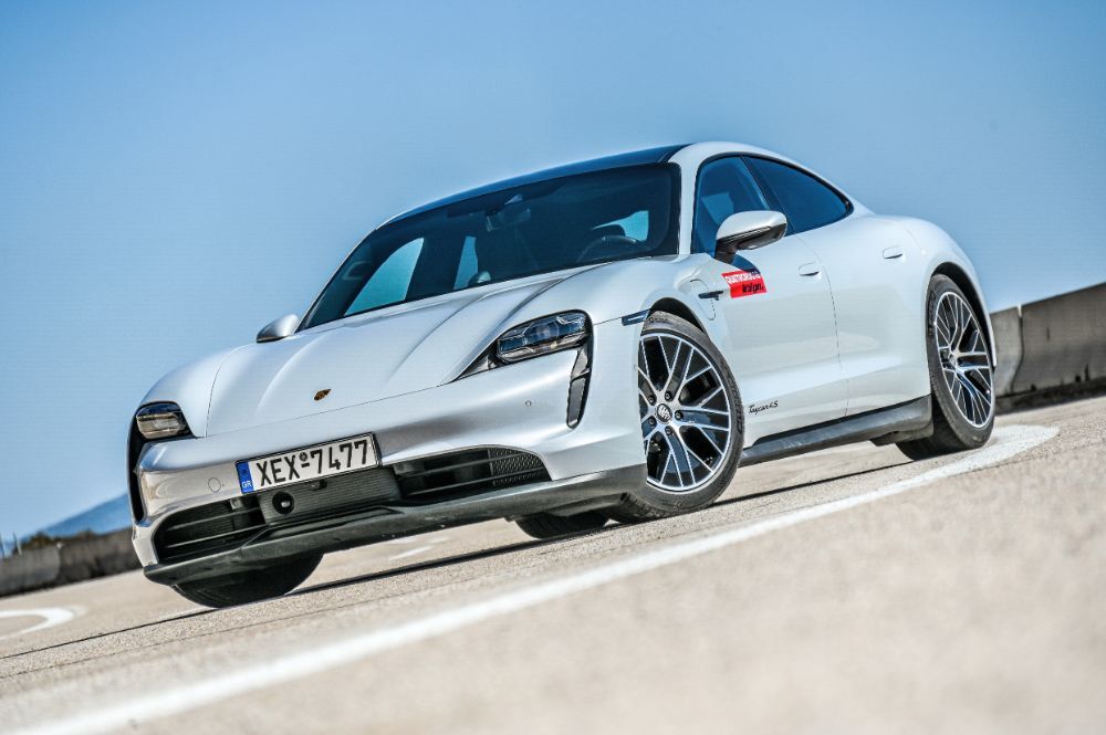 Porsche Taycan 4S: Αθήνα – Μυστράς χωρίς ανάγκη φόρτισης