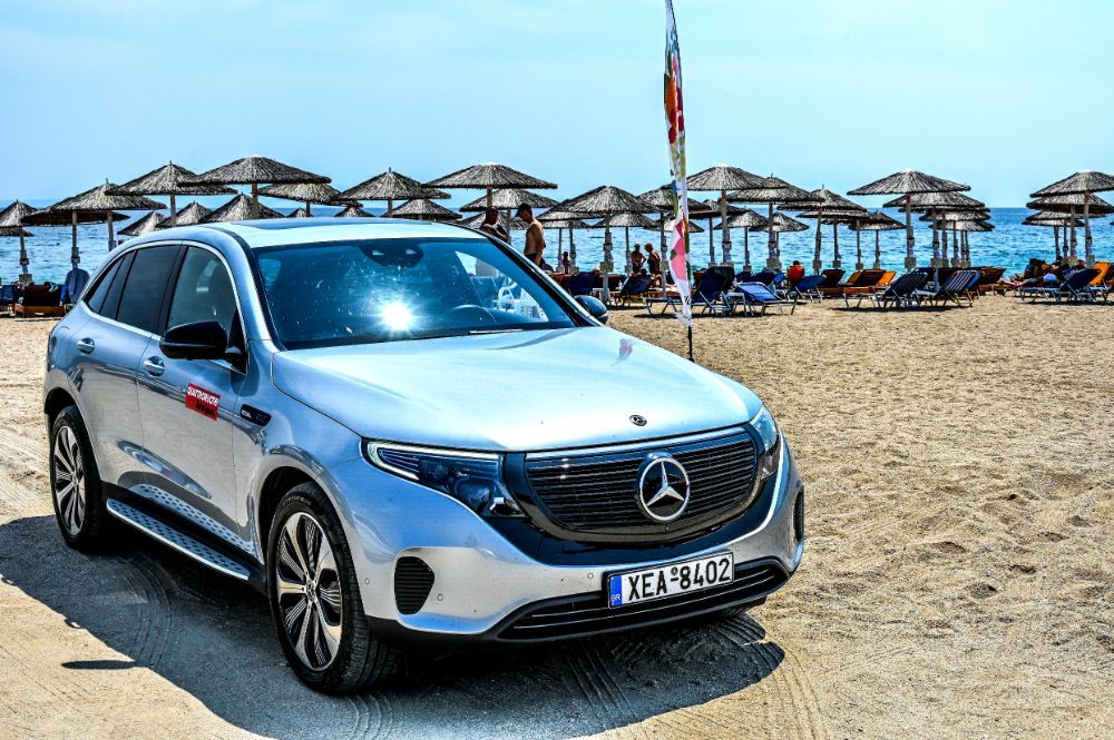 Με τη Mercedes EQC 400 από τη Θεσσαλονίκη στη Σίβηρη Χαλκιδικής