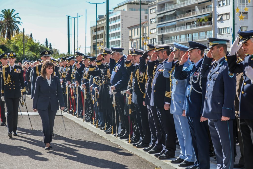 Κατερίνα Σακελλαροπούλου: Οι Ένοπλες Δυνάμεις εγγυώνται την εθνική μας ανεξαρτησία