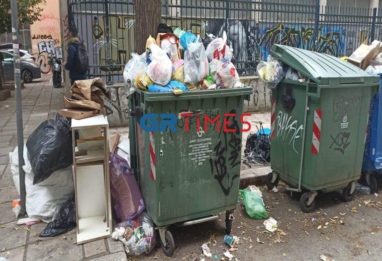 Θεσσαλονίκη: Βουνό τα σκουπίδια στο κέντρο της πόλης
