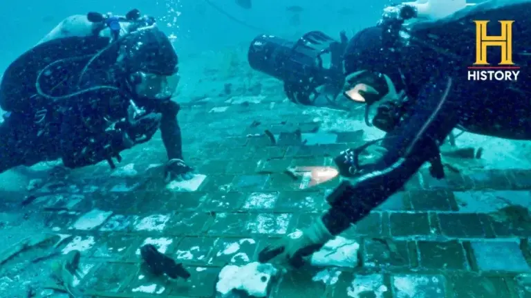 Δύτες βρήκαν στον βυθό του Ατλαντικού τμήμα του Challenger που εξερράγη στον αέρα το 1986
