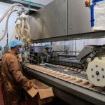 S&P Global: Βελτίωση της ελληνικής μεταποίησης τον Μάιο