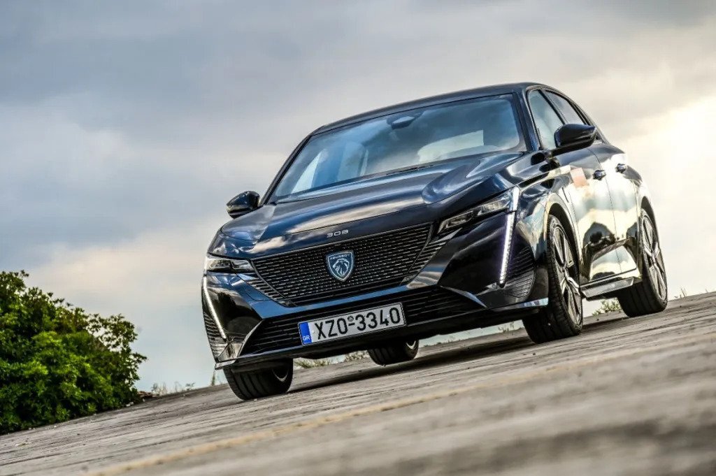 Peugeot 308: Λεοντόκαρδο