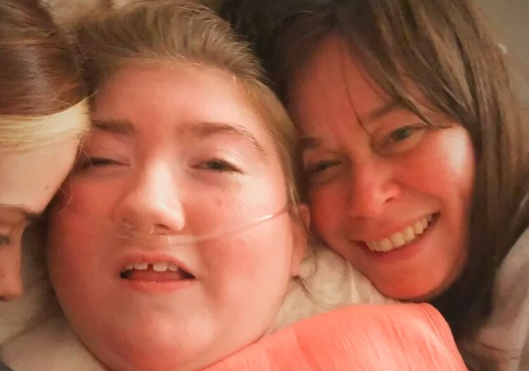 Κέιτ Γουίνσλετ