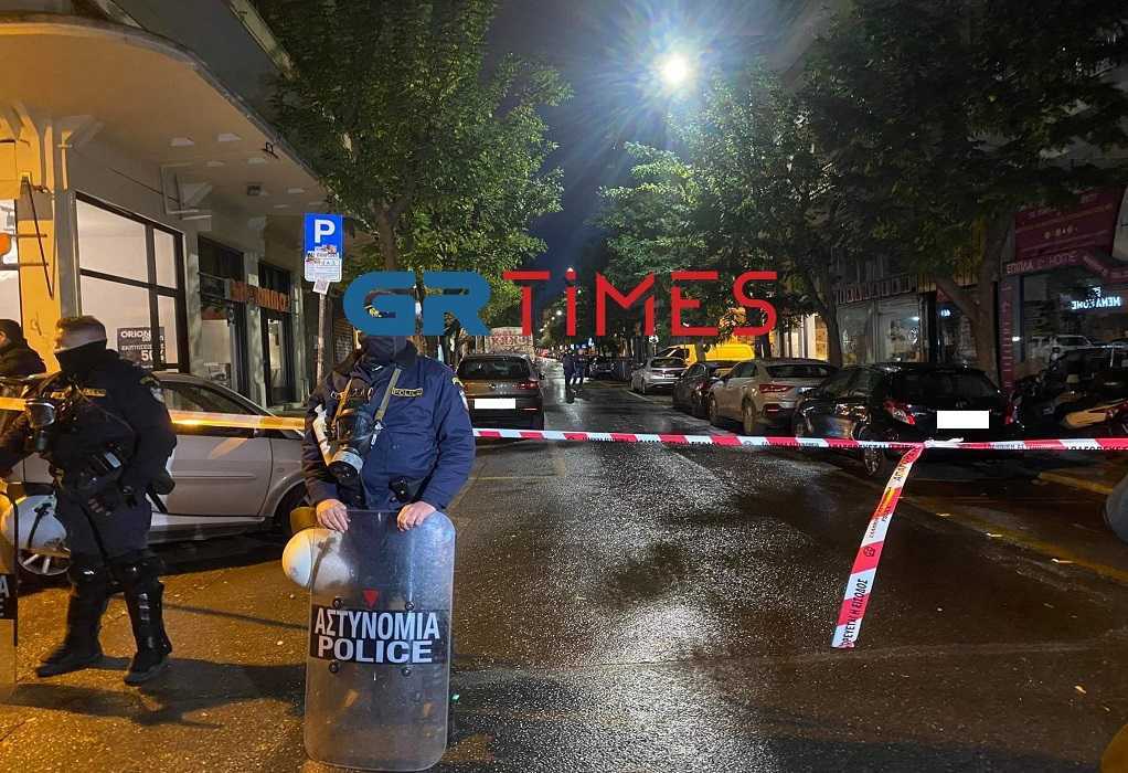 Θεσσαλονίκη – Κατάληψη «Mundo Nuevo»: Στο Αυτόφωρο οι τέσσερις συλληφθέντες – Ελεύθεροι μετά την αναβολή της δίκης