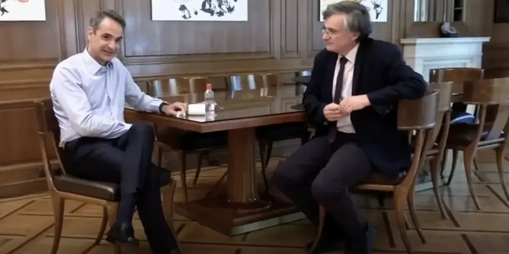 Μητσοτάκης-Τσιόδρας καλούν σε εμβολιασμό κατά της γρίπης [βίντεο]