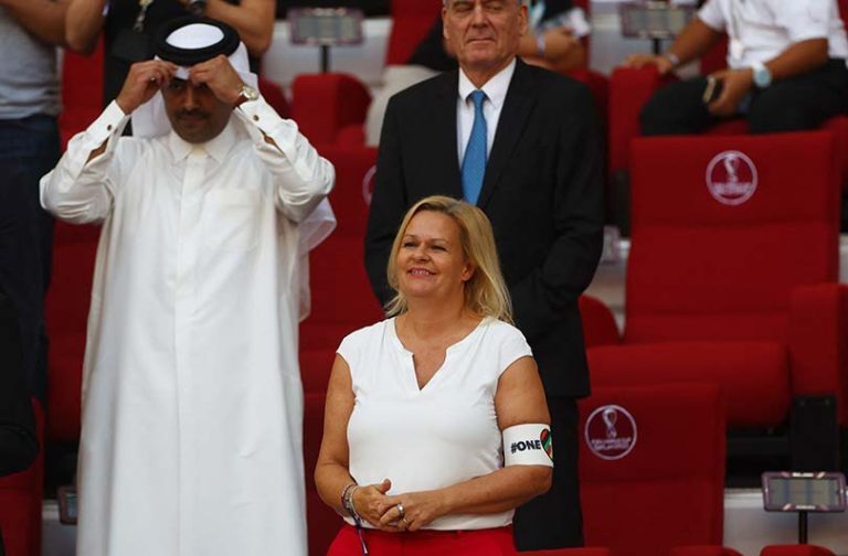 Μουντιάλ 2022: Με περιβραχιόνιο «One Love» η υπουργός Εσωτερικών της Γερμανίας