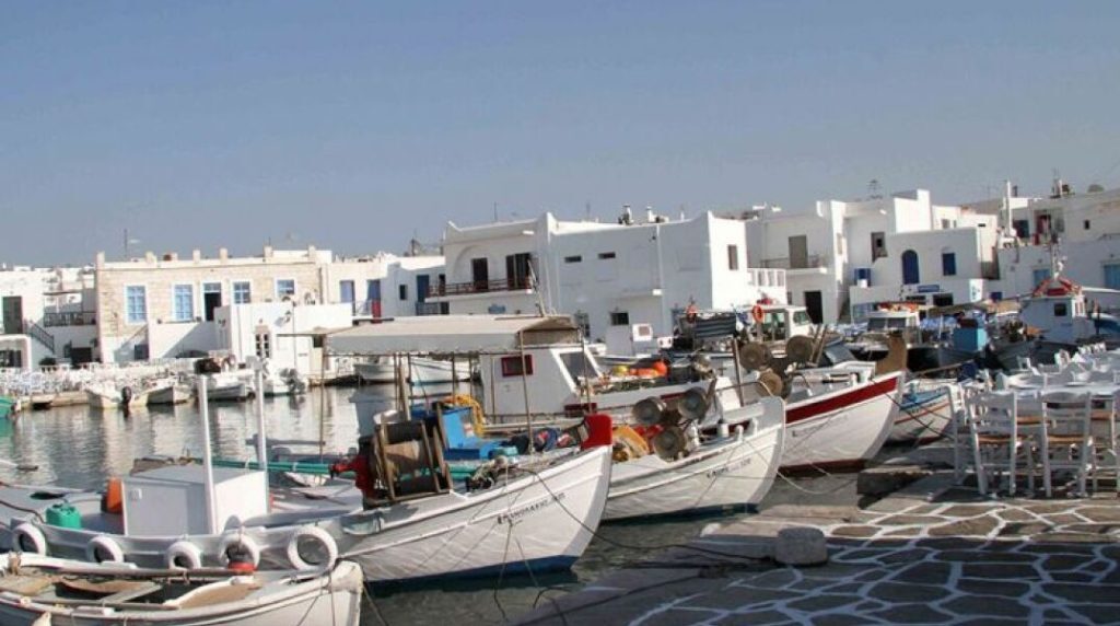 Στην αγορά της Κίνας στοχεύει η Πάρος για να αυξήσει την τουριστική της κίνηση