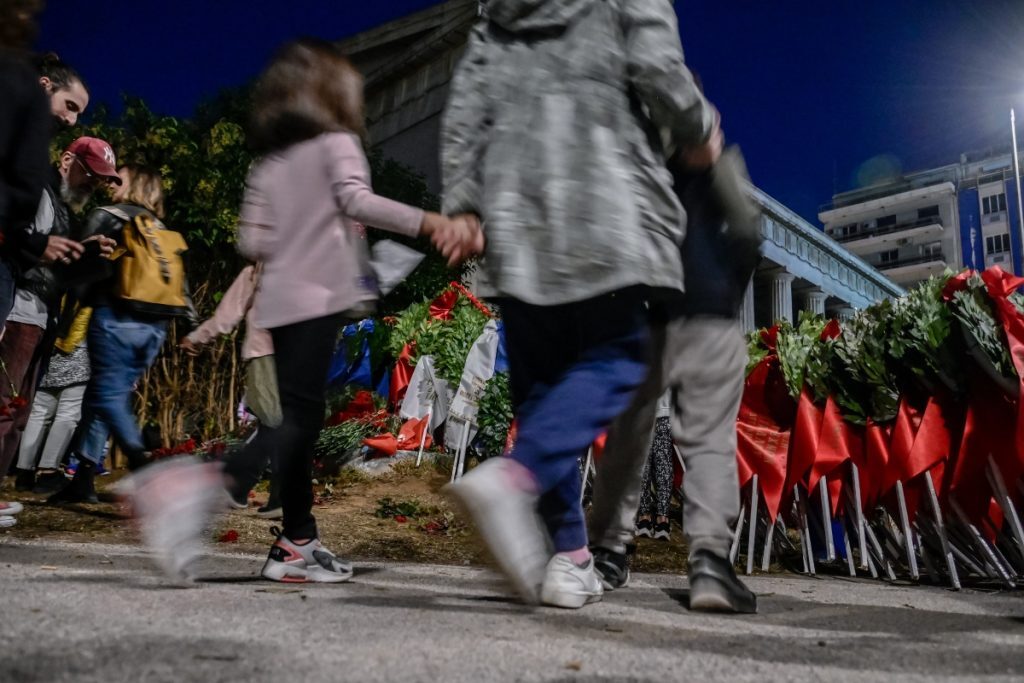 17 Νοέμβρη: Κορυφώνονται σήμερα οι εκδηλώσεις για την επέτειο του Πολυτεχνείου – «Αστακός» το κέντρο