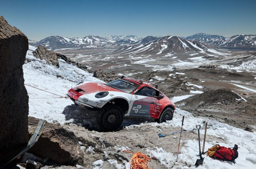 Porsche 911 εναντίον μητέρας Φύσης: Μία νέα πρόκληση