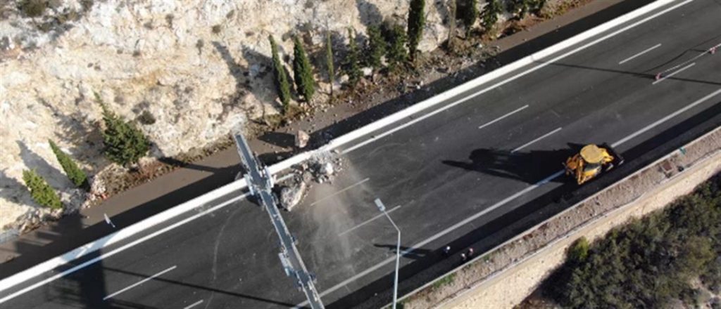 Λέκκας για Κακιά Σκάλα: Ίσως πέσουν βράχοι και με διέλευση φορτηγού