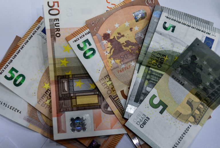 Προσοχή: Έρχεται το έκτακτο επίδομα των 250 ευρώ – Ο «χάρτης» των πληρωμών από e-ΕΦΚΑ, ΔΥΠΑ, ΟΠΕΚΑ και υπουργείο Εργασίας