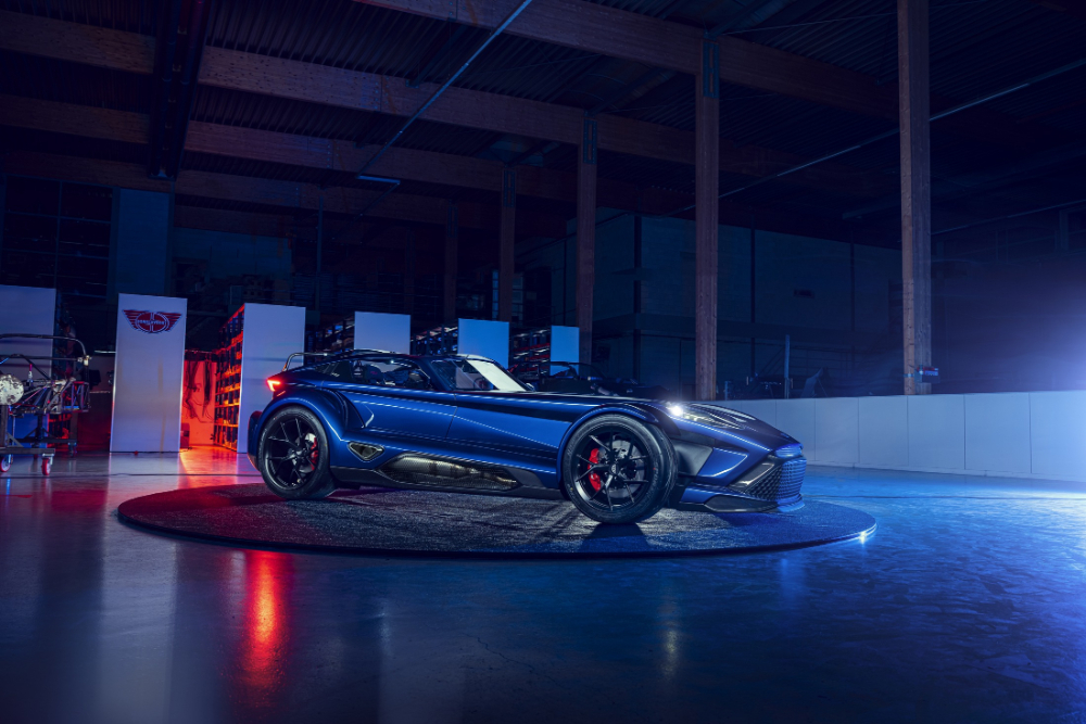 Η ολλανδική Donkervoort παρουσιάζει το νέο της Supercar, F22