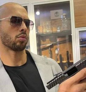 Άντριου Τέιτ