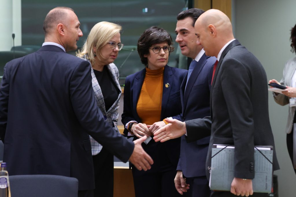 Φυσικό αέριο: Συμφωνία των υπουργών Ενέργειας για πλαφόν στην τιμή του