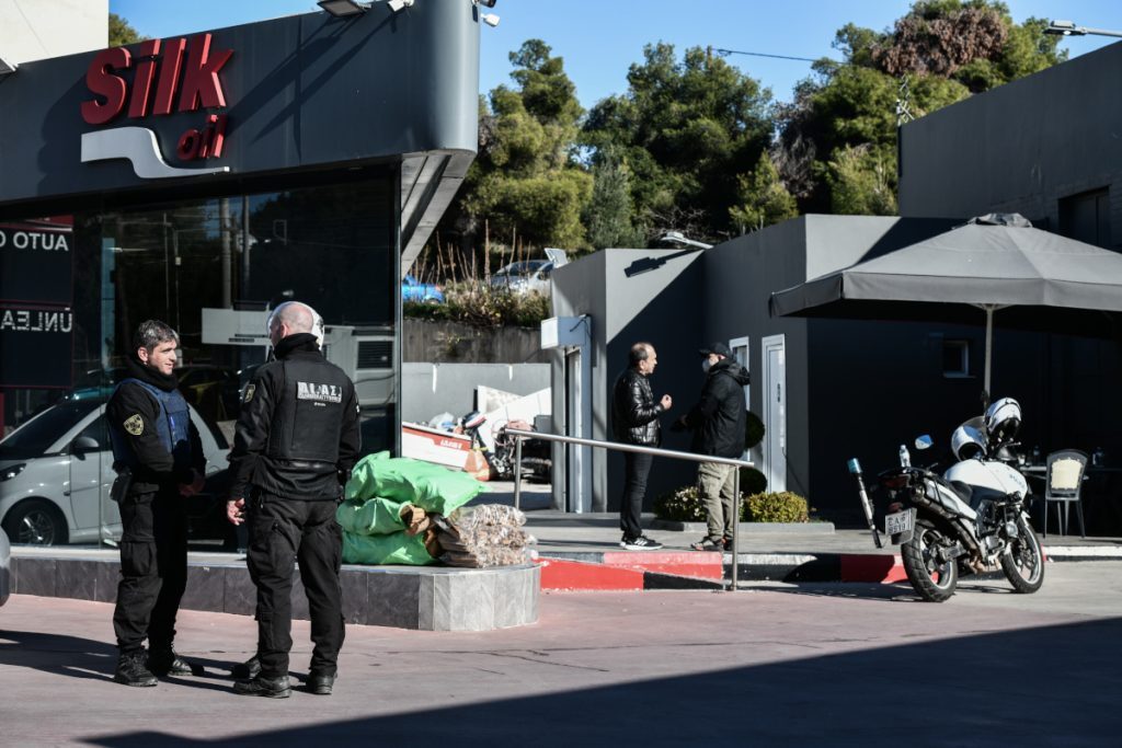 Γλυκά Νερά: Πυροβολισμοί-«προειδοποίηση» από τη Greek Mafia