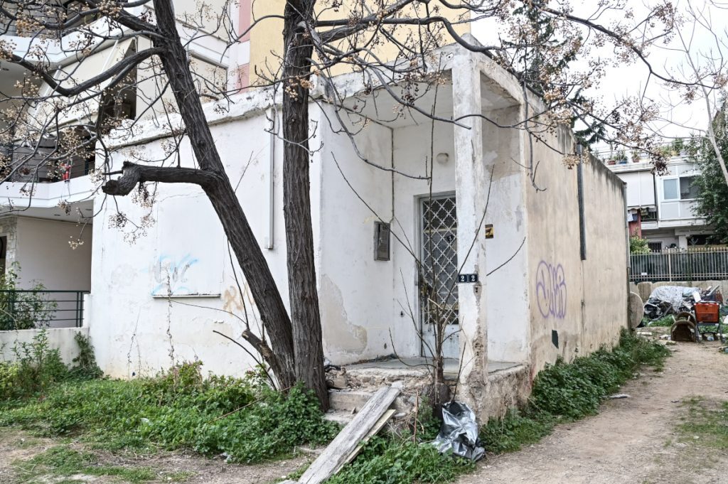 Ομαδικός βιασμός 15χρονου στο Ίλιον: Προθεσμία να απολογηθεί πήρε ο 8ος κατηγορούμενος