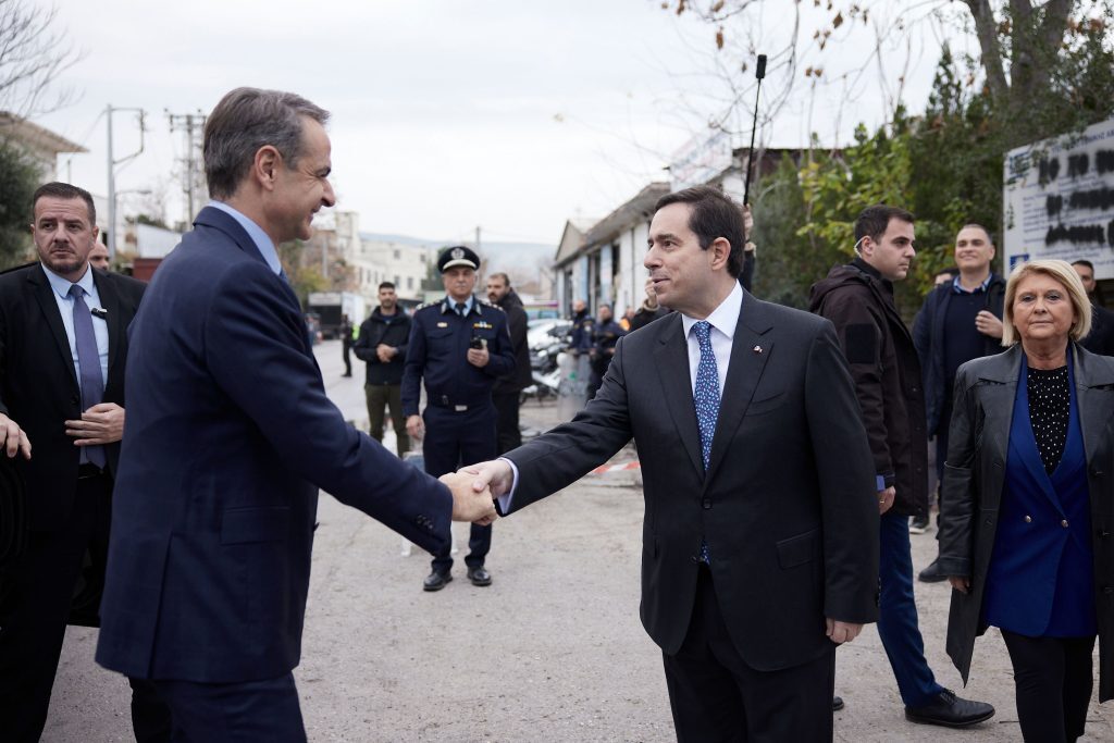 Μητσοτάκης από Ελαιώνα: Επιτυχής η διαχείριση του μεταναστευτικού – Το 2019 παραλάβαμε 121 άθλιες δο