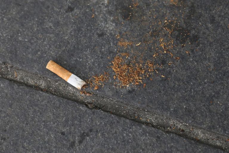Νέα Ζηλανδία: Δεν θα καπνίσουν ποτέ όσοι γεννήθηκαν από το 2009 και μετά