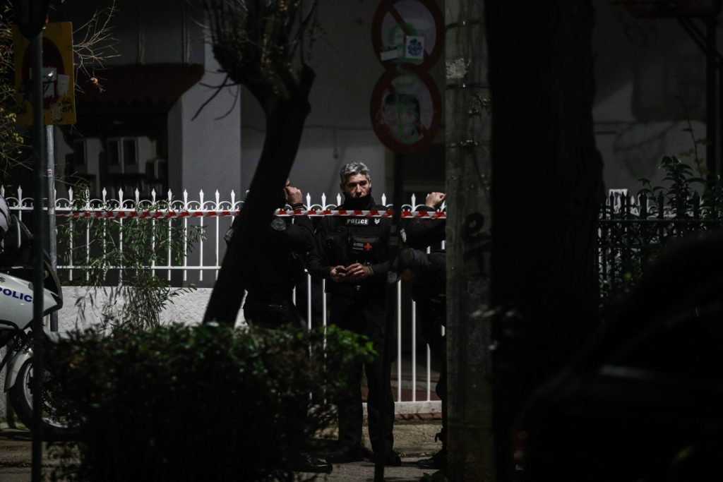 Έγκλημα στο Μαρούσι: Σε σοκ η 17χρονη – Τι κατέθεσε η μητέρα της