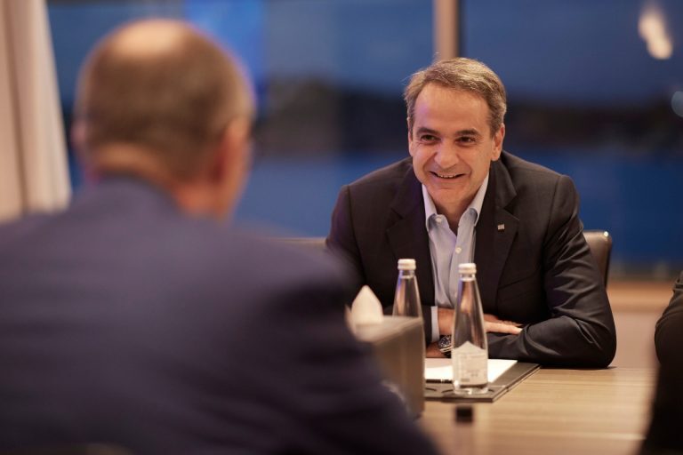 Κυριάκος Μητσοτάκης: Συναντήθηκε με τον Γιοχάνις – Η ενεργειακή κρίση και η απεξάρτηση από τα ρωσικά ορυκτά καύσιμα στο επίκεντρο
