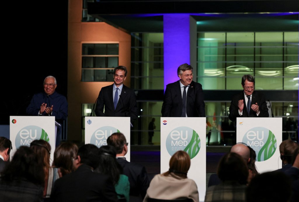 Μητσοτάκης στο EUMED-9: Να βρεθεί λύση για το πλαφόν στο φυσικό αέριο