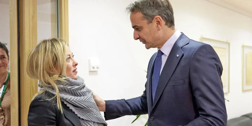 Μελόνι: Με τον Μητσοτάκη συνομιλούμε για πολλά θέματα – Στις 19/2 η διακυβερνητική διάσκεψη Ιτ