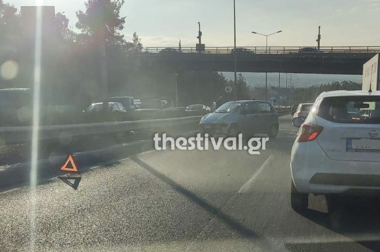 Θεσσαλονίκη: Τροχαίο στην Περιφερειακή Οδό – Στο νοσοκομείο ένα άτομο