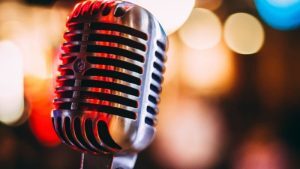 τραγουδιστής