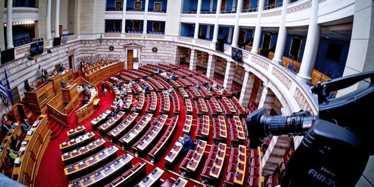 Την άμεση σύγκληση της Επιτροπής Θεσμών & Διαφάνειας για τα Τέμπη ζητά ο ΣΥΡΙΖΑ