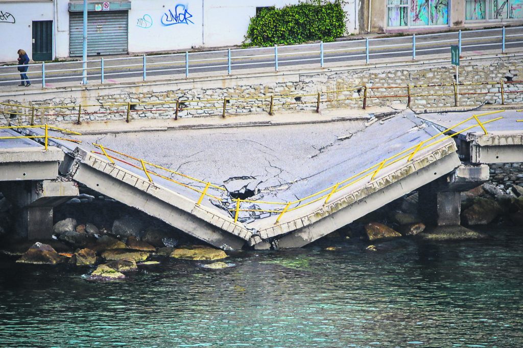 Εσωτερική εικόνα άρθρου