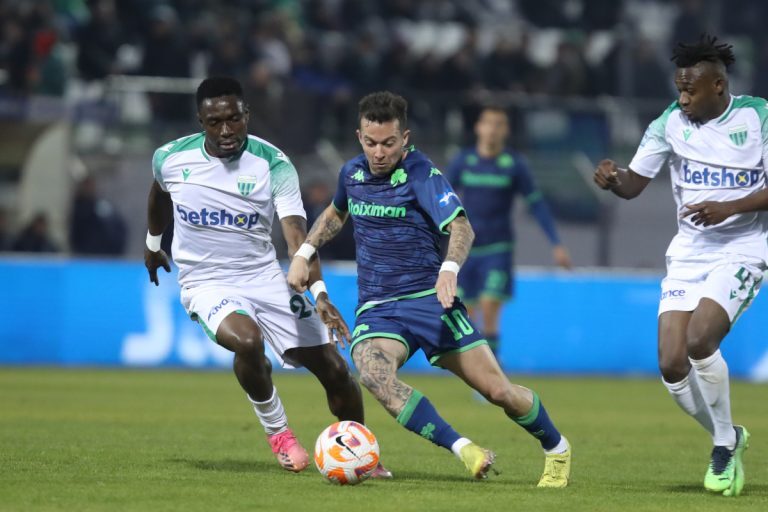 Super League: «Ζορίστηκε», αλλά πήρε το διπλό στη Λιβαδειά ο Παναθηναϊκός