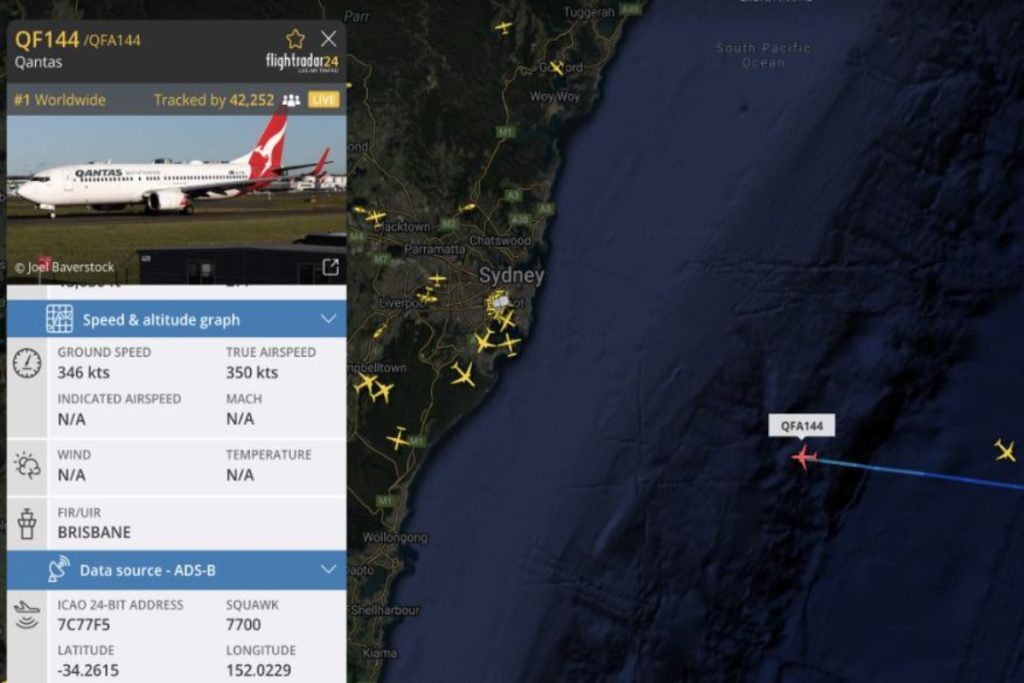 Θρίλερ στον αέρα: Αεροσκάφος της Qantas εξέπεμψε σήμα κινδύνου – Προσγειώθηκε στο Σίδνεϊ