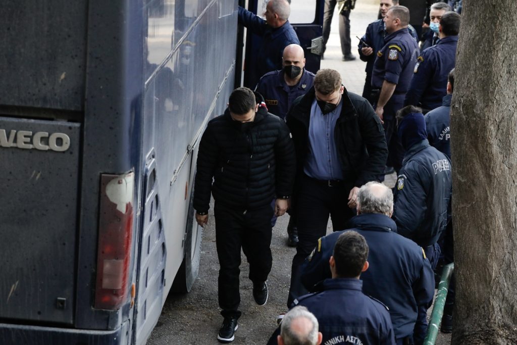 Δίκη Καμπανού: «Ο Άλκης προσπάθησε να αμυνθεί» κατέθεσε αστυνομικός