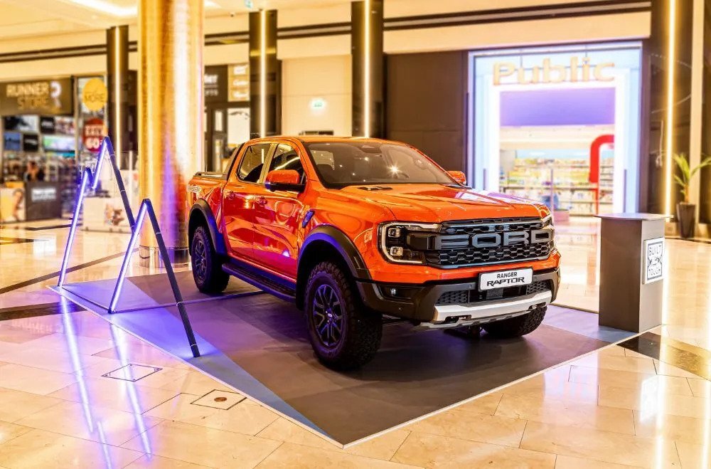 Το νέο Ford Ranger Raptor δηλώνει δυναμικό «παρών»