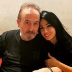 Στεφανία Γονίδη: Οι παιδικές αναμνήσεις και τα όσα δεν γνωρίζαμε για τον Σταμάτη Γονίδη [βίντεο]