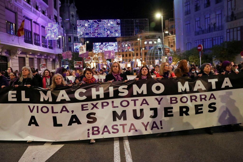 Κυβερνητική σύσκεψη στην Ισπανία για τις γυναικοκτονίες