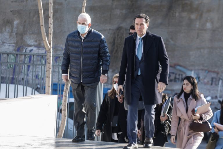 Δημητρακόπουλος για Φιλιππίδη: Θα προχωρήσει σε αγωγές γιατί ακόμη τον αποκαλούν βιαστή!