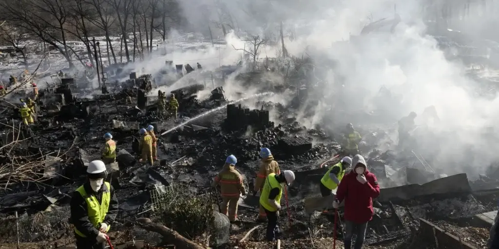 Νότια Κορέα: Ανεξέλεγκτη φωτιά έκανε στάχτη παραγκούπολη στη Σεούλ